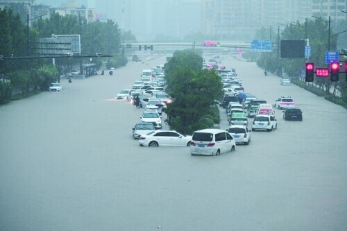 河南创纪录特大暴雨如何形成？专家：四大因素酿汛情，极端天气或更加频繁