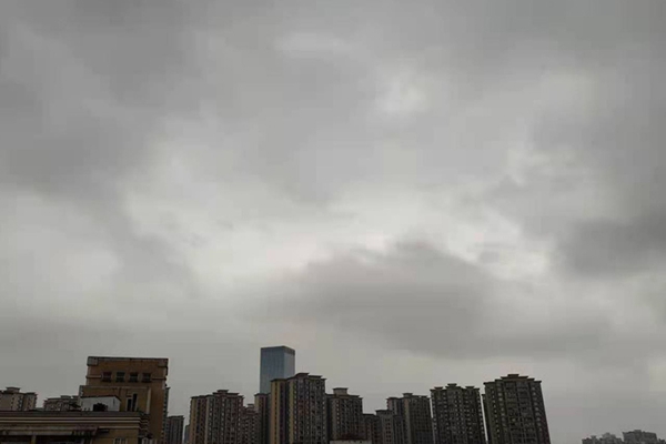 南方首轮大范围对流天气来袭 江南等地有暴雨