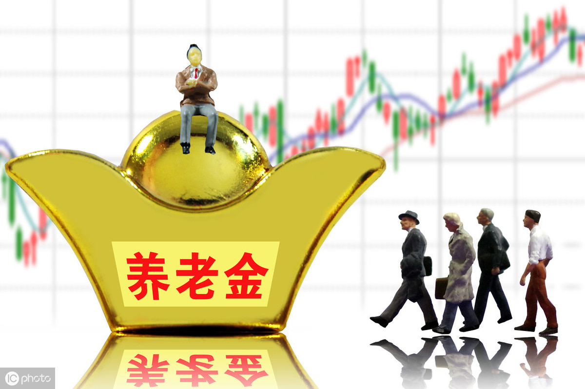 从2019年开始缴纳社保15年，退休每月能领多少钱呢？来算算看